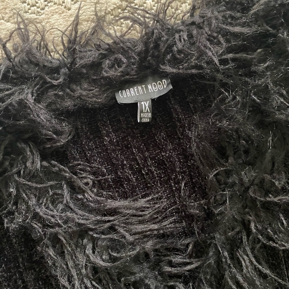 DollsKill | NWOT’s Women's gothic grunge Y2K vintage inspired Fuzzy Trim Sweater - Picture 2 of 6